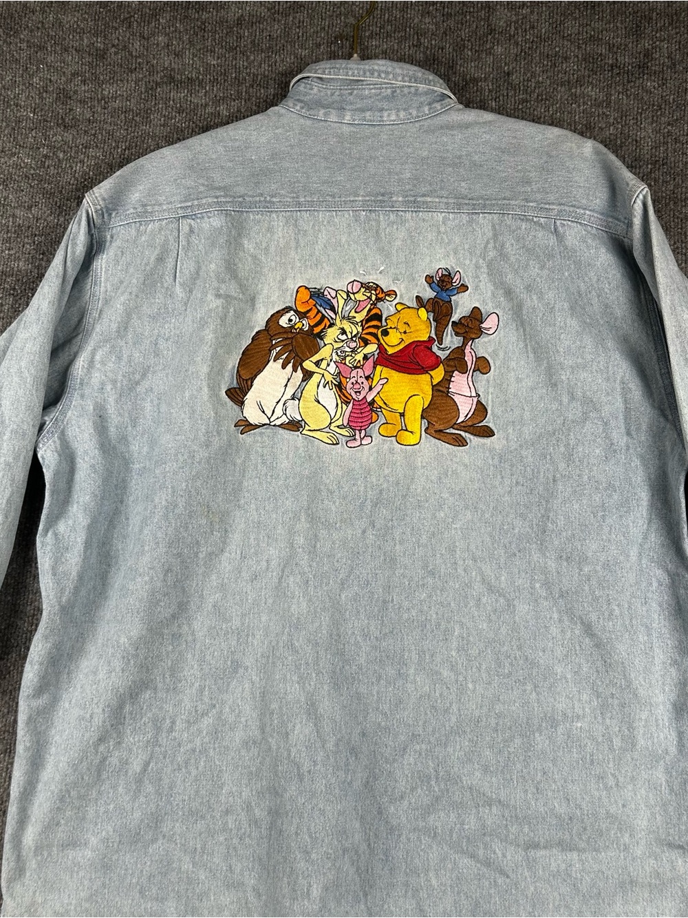 Disney Store Vintage Winnie the Pooh Denim Shirt 90s Oversized Unisex M